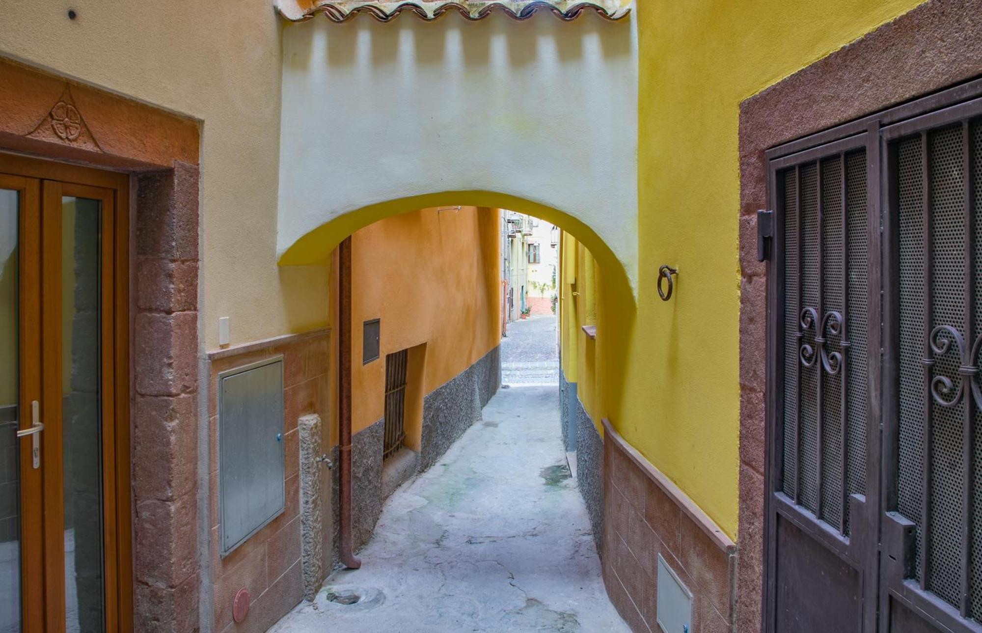 Sardinian Gallery Fonte Bosa Exterior foto